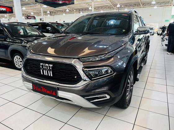 FIAT TORO 2.0 16V TURBO DIESEL RANCH 4WD AT9 FIAT TORO 2.0 16V TURBO DIESEL RANCH 4WD AT9